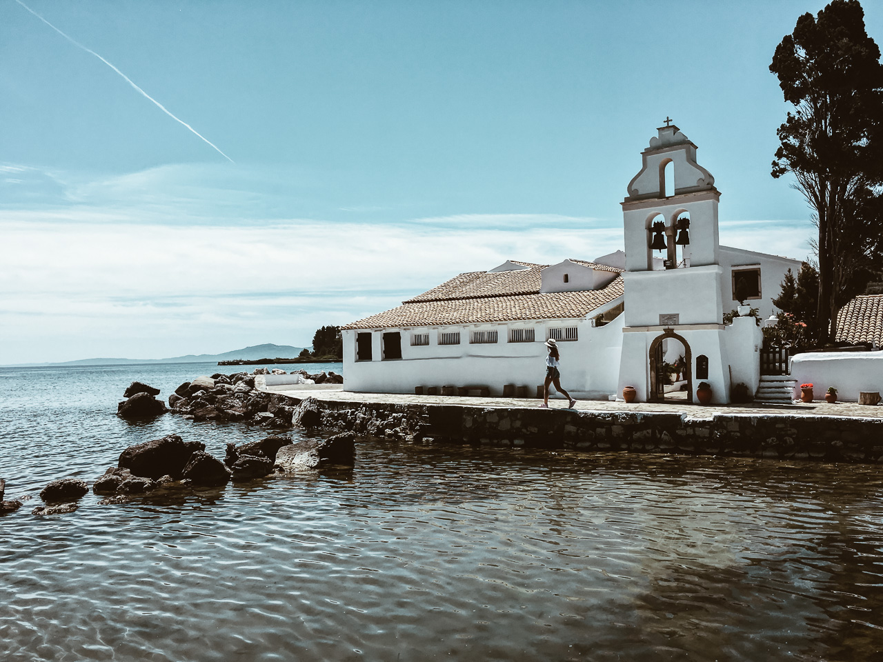 Escale à Corfou, petite ile authentique de Grèce. Au programme ? Photographies, récit et bonnes adresses hors des sentiers battus, me menant de la vieille ville de Corfou Town à Pontikonissi - Kallisteha, Voyages et vérités