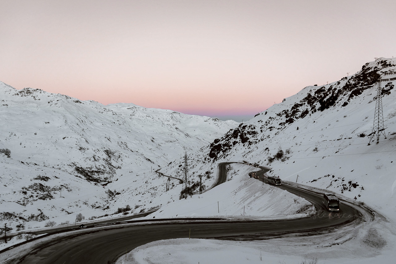 Weekend dans la jolie station de ski de Savoie, Val Thorens ! Au programme, initiation snowboard, hors piste et découverte de l'Ucpa, le centre de vacances - Kallisteha, voyages et vérités